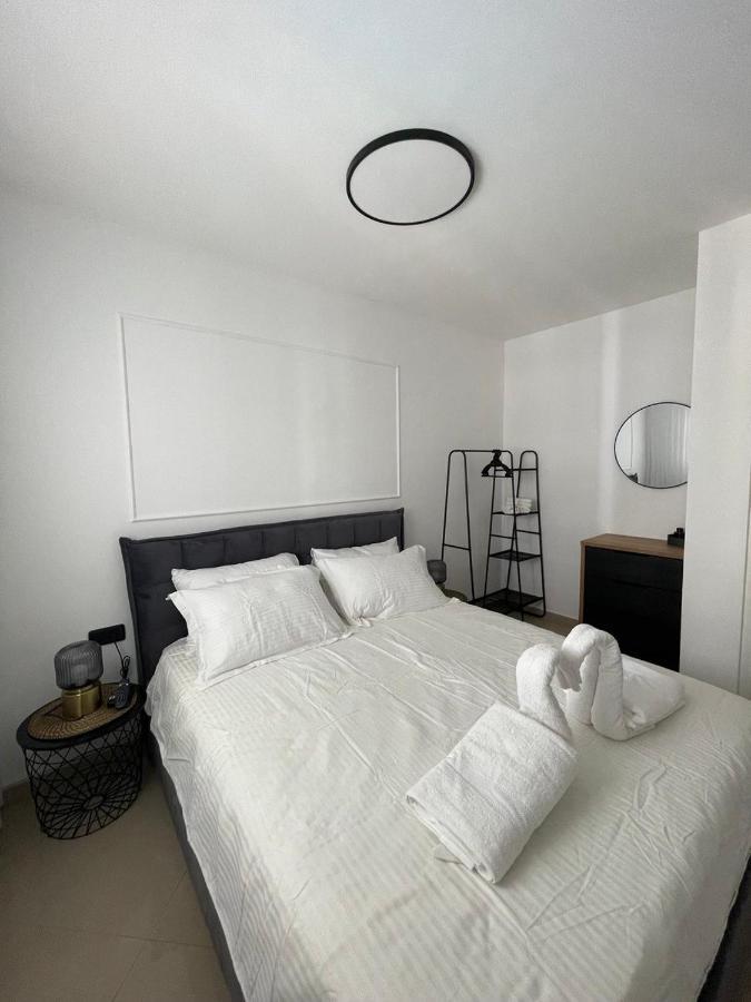 Family Pearl Eilat Apartment Ngoại thất bức ảnh
