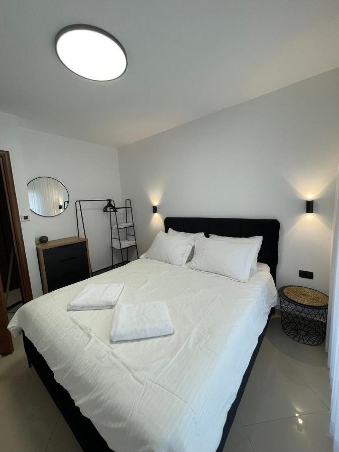 Family Pearl Eilat Apartment Ngoại thất bức ảnh