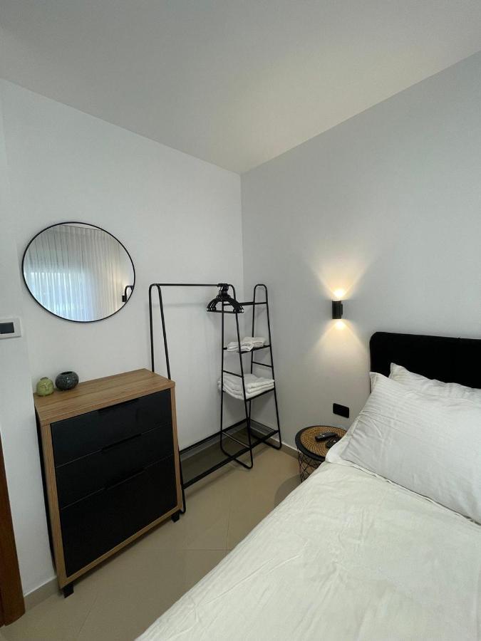 Family Pearl Eilat Apartment Ngoại thất bức ảnh