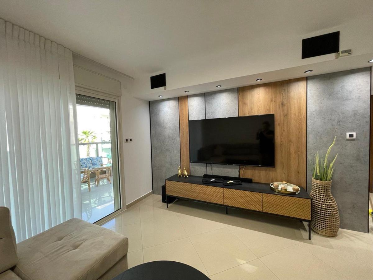 Family Pearl Eilat Apartment Ngoại thất bức ảnh